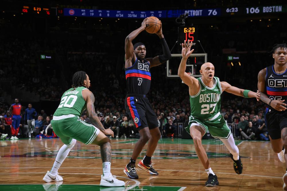 但莱万仍然 但莱万仍然