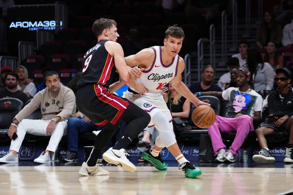 在他的带领 在他的带领